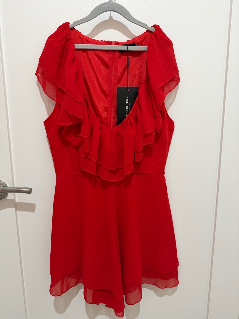 PrettyLittleThing Red Ruffle V-Neck Cami